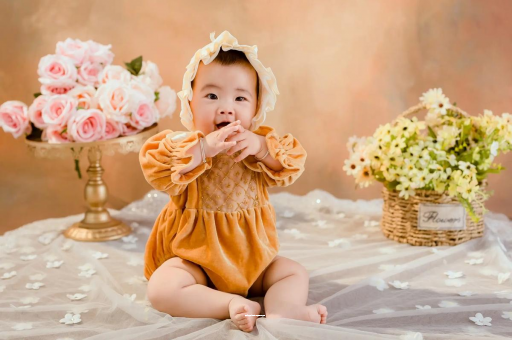 琼海月子里宝宝睡多久